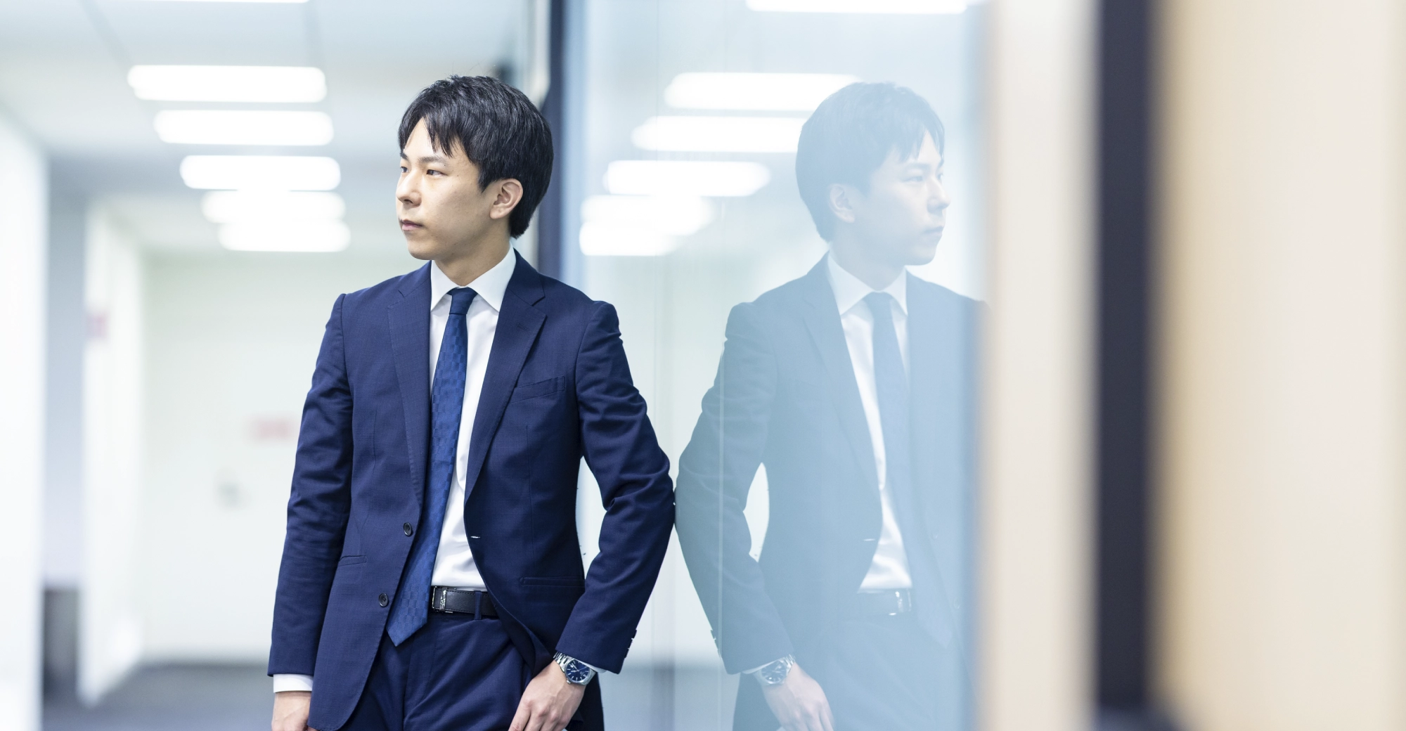 strategic_public_relationspeople01 メインビジュアル